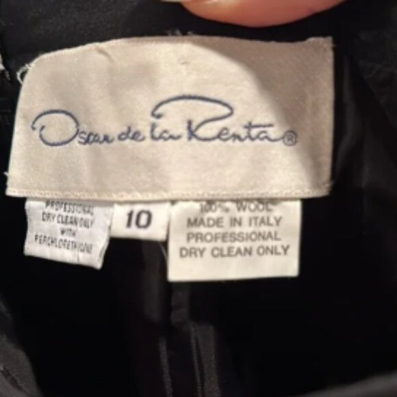 Oscar de la Renta Wool Skirt 10 - Picture 2 of 3